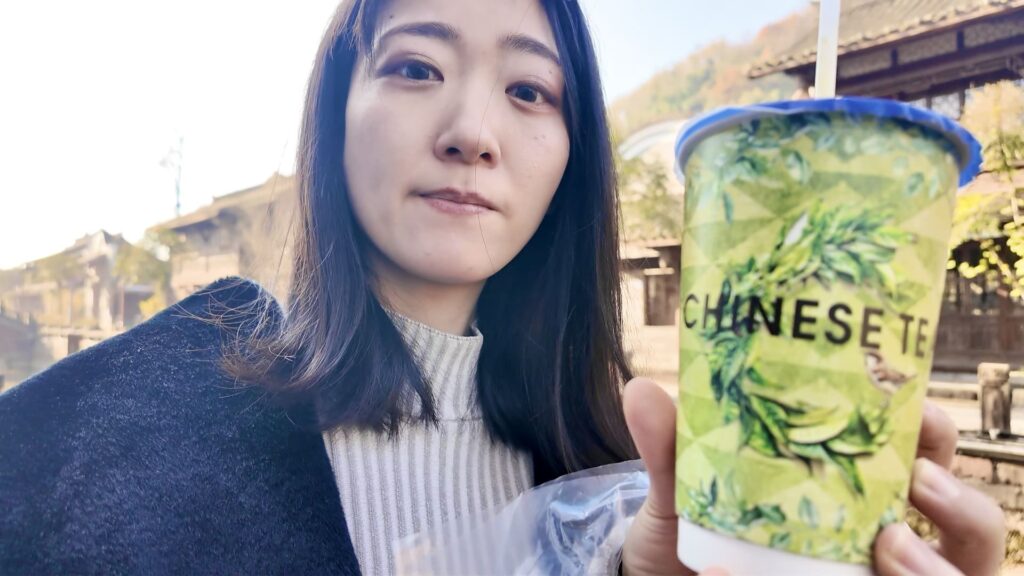 ミルクティーだと思って飲んだらコーンスープだった